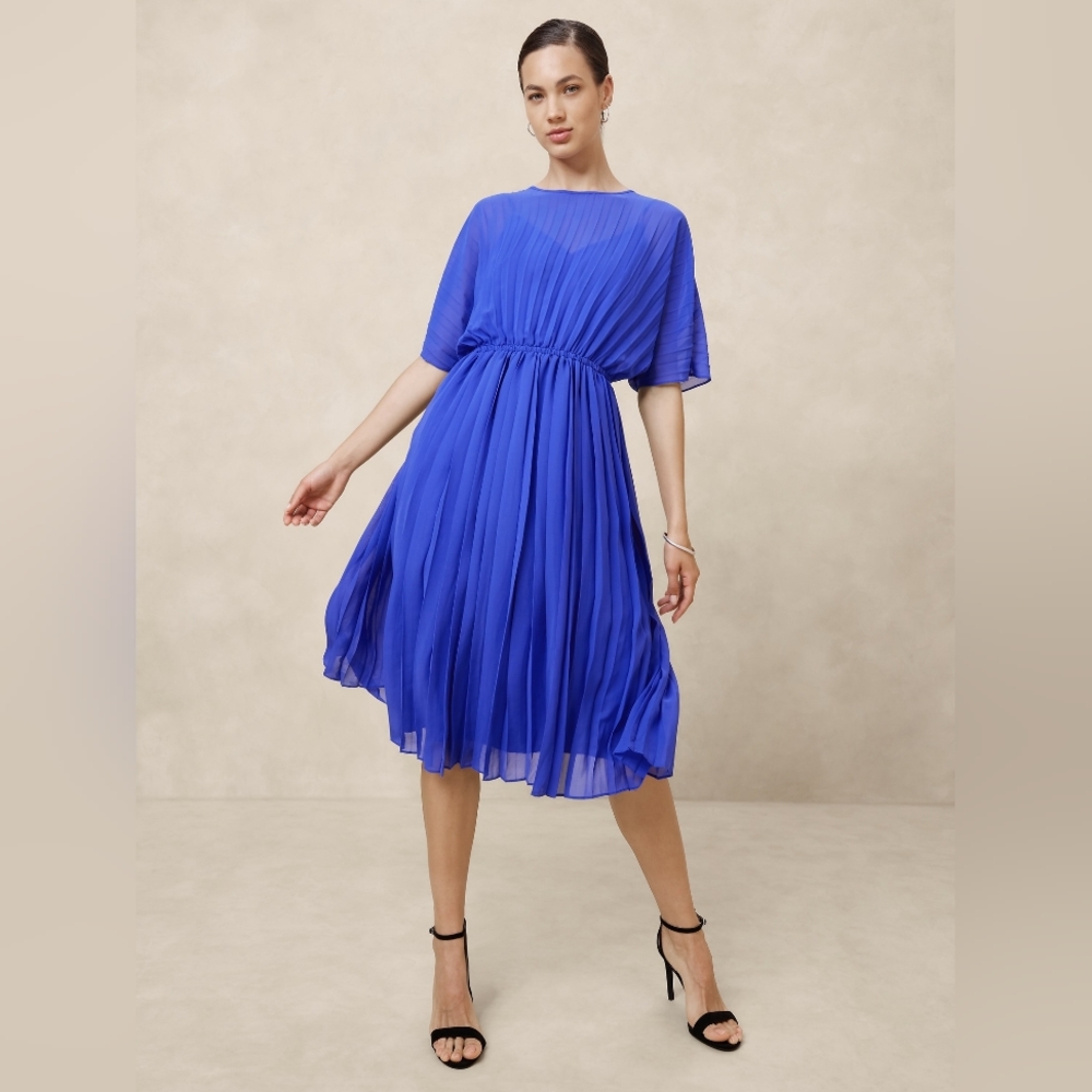 Elegant Cobalt Electric Blue Pleated Flowy Dress